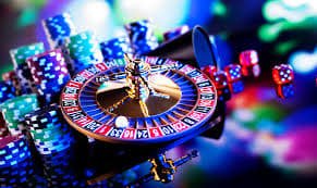 jl7 live casino dealer table game streaming on a mobile phone